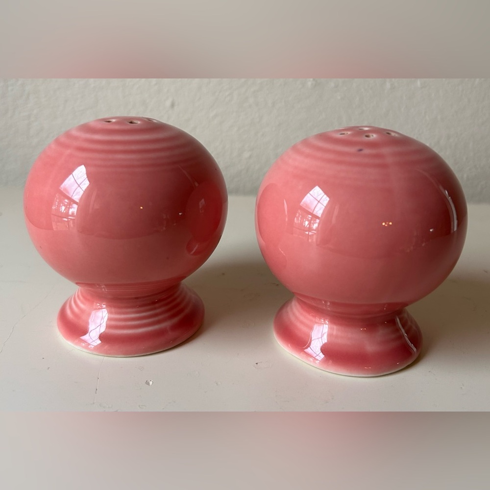 Fiestaware Pink Salt and Pepper Shakers - Picture 4 of 5
